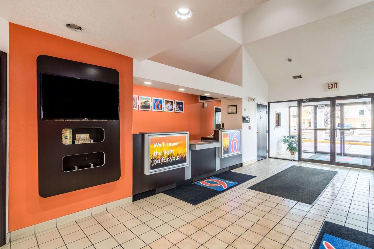 Motel 6-Harvey, Il Екстер'єр фото