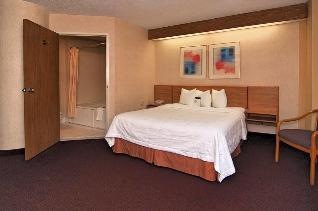 Motel 6-Harvey, Il Екстер'єр фото